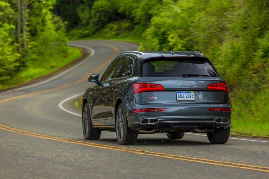  Audi SQ5 3.0 TFSI 2017 года  (NA) (фото 29 из 55)